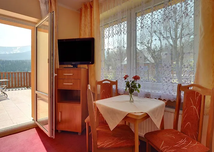 Arnika לינה וארוחת בוקר 3*