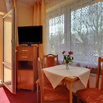 Arnika Nocleg ze śniadaniem 3*